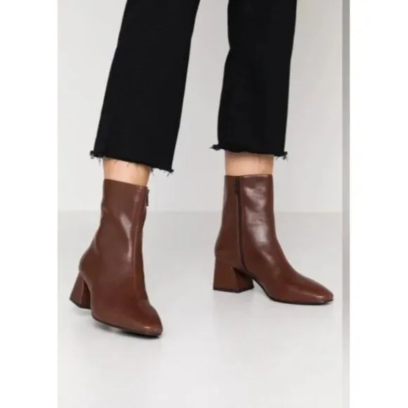 Vagabond Block Heel  Brown Leather Boots Botties Y2k Style Comfort Boho Size 39