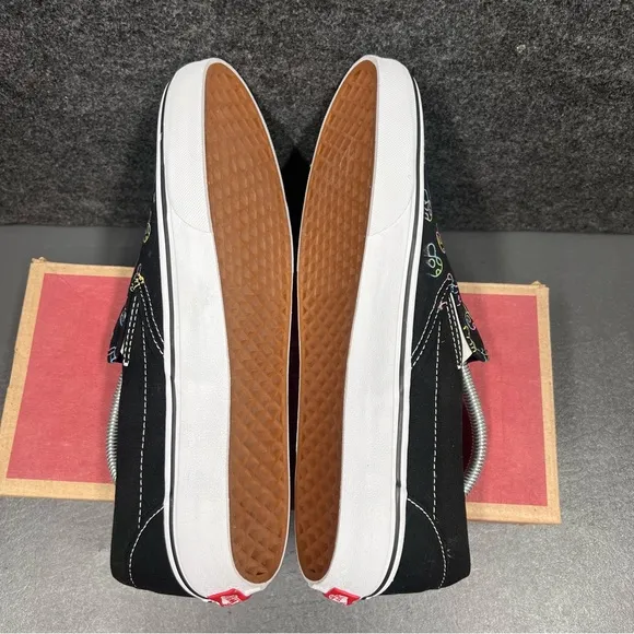 Vans Classic Slip On “Trippy Mushroom” Men’s Shoe Size 10
