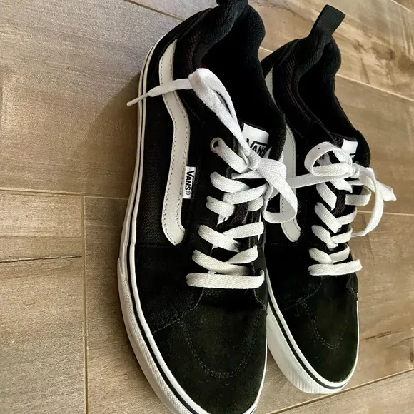 Vans Filmore Low Vulcanized Rubber Skate Shoes in Black