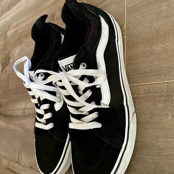 Vans Filmore Low Vulcanized Rubber Skate Shoes in Black