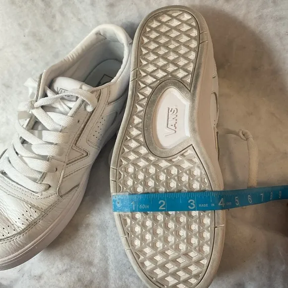 Vans Leather ComfyCush White Sneakers