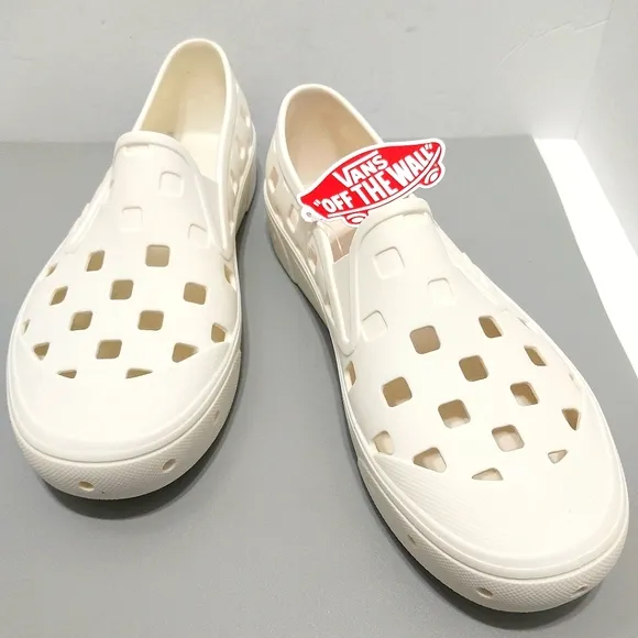 Vans TRK Slip-On Shoes, NWT, Size 10| EUR 43