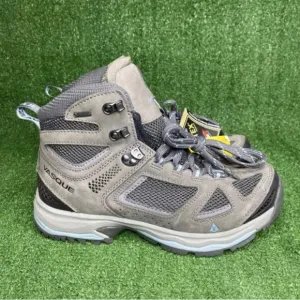Vasque Goretex Womens Size 9.5 Gray Outdoor Hiking Boots - NEW