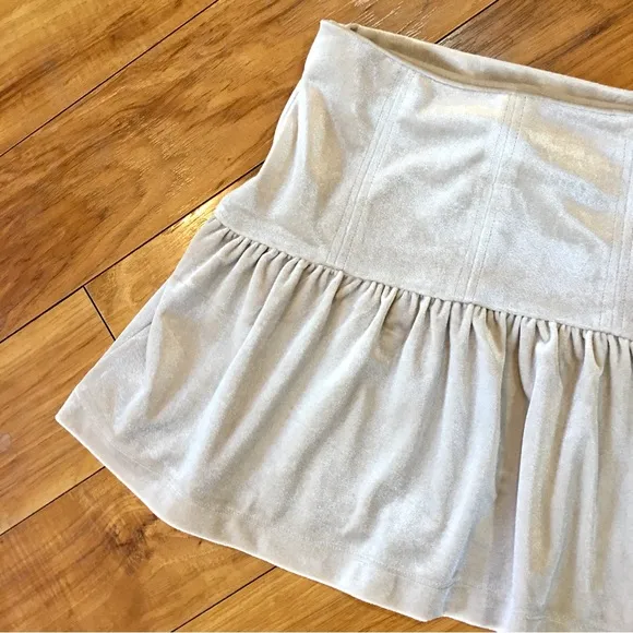 Velvet velour pleated mini skirt ballerina ballet dance summer ivory tau…