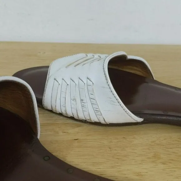 Veronica Beard Leather White Strap Sandals Shoes