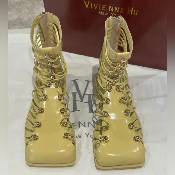 VHNY Vivienne Hu size 37 or 7 Lemon Studded Leather Straps NEW w/Box &amp; Dust Bag