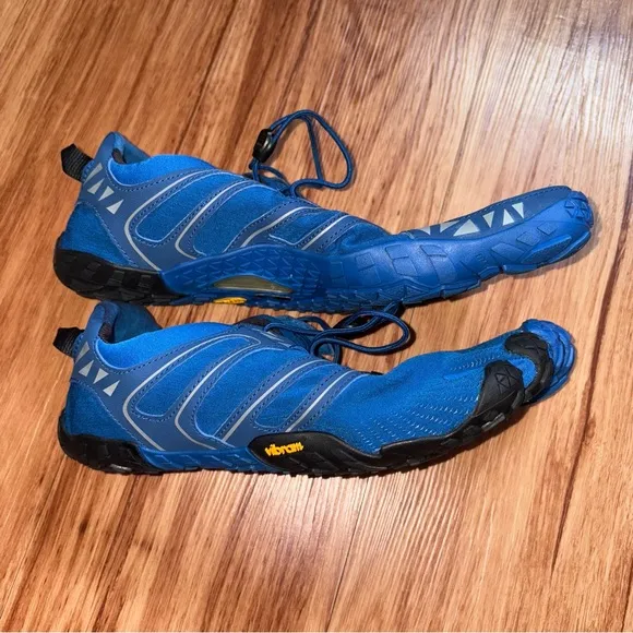 Vibram Blue FiveFingers Hiking Athletic Shoes size 11 new without box