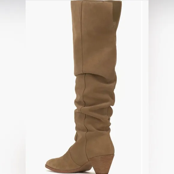 Vince Camuto Wide Calf Sewinny Ruched Knee High Tan Suede Boots NWT