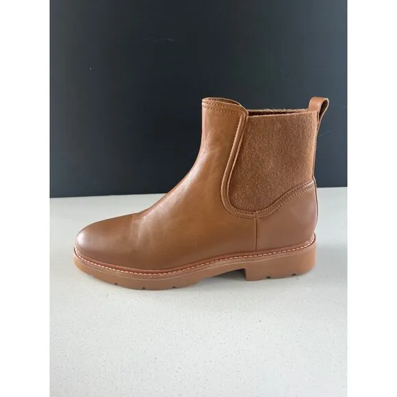 Vince Rue women's Chelsea Tan leather Ankle Boots 10