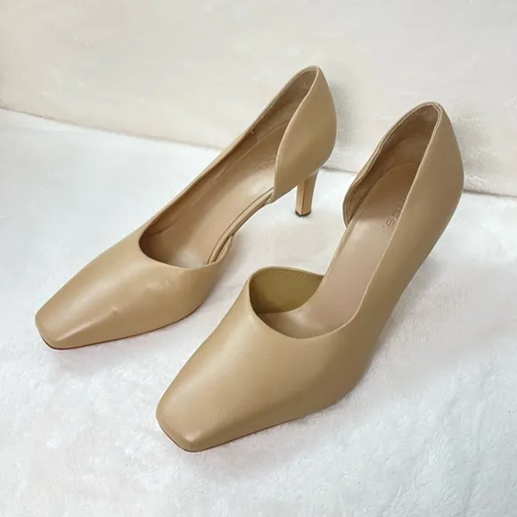 Vince Tiana Point-Toe Nude Leather Pumps square toe tan heel NWOT Size‎ 7 G 722