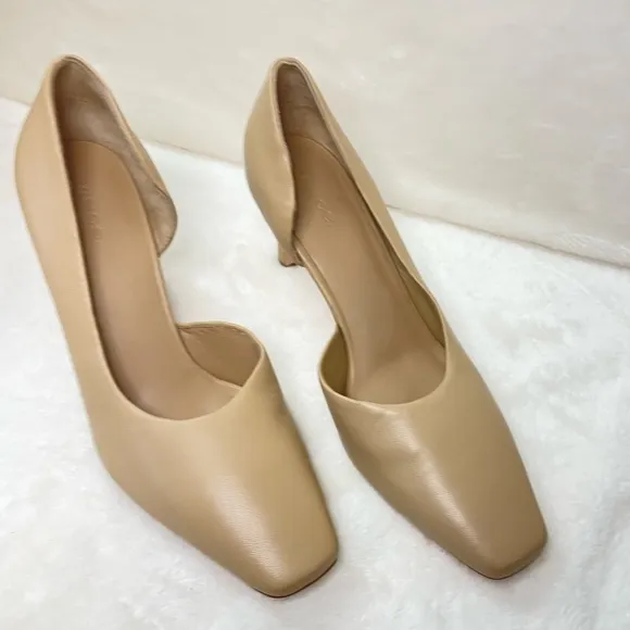 Vince Tiana Point-Toe Nude Leather Pumps square toe tan heel NWOT Size‎ 7 G 722