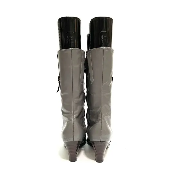 Vintage 1970s gray leather black faux fur lined heeled fashion boots