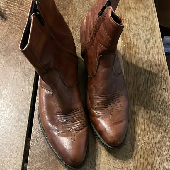 Vintage Brown Soft Leather Western boots men’s size 11