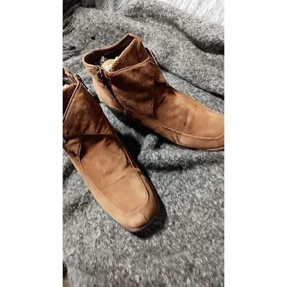 Vintage CoCo leather craft fashion traditions boots for women