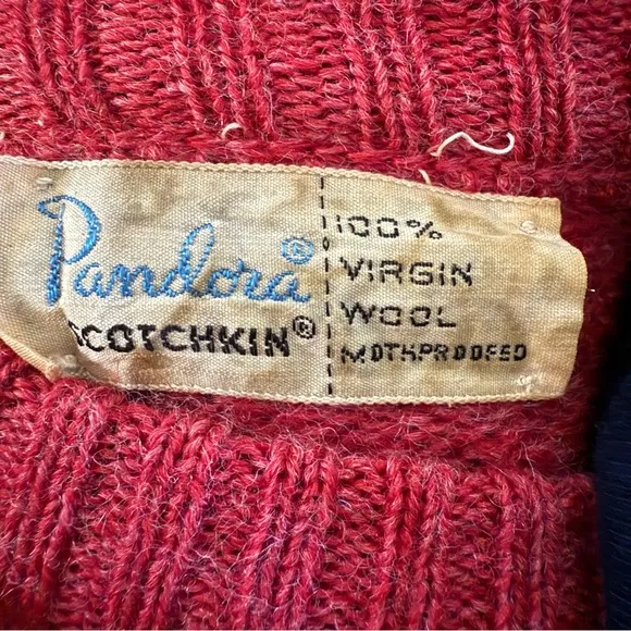 Vintage Pandora Scotchkin Pink 100%Virgin Wool Women's Sweater Soft Cozy Knit M