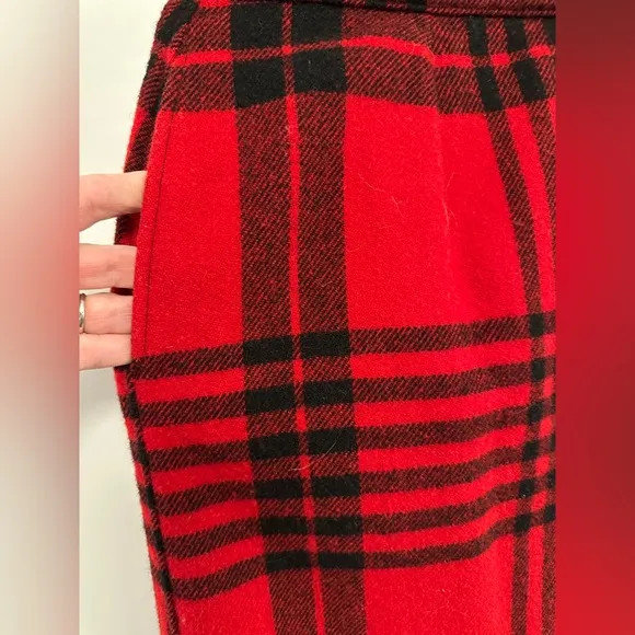 Vintage Woolrich Wool Skirt – Red Tartan Plaid | Fringe Hem