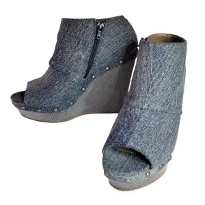 Vintage Calvin Klein Noreen Platform Wedges (Size 7.5)