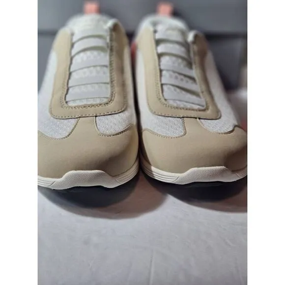 VIONIC ladies Venya marshmallow walking shoes Nib