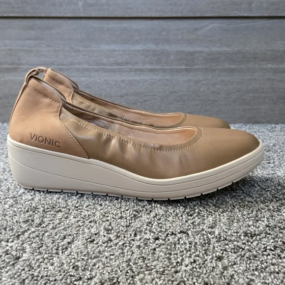 Vionic Women's Jacey Tan Wedge Shoes NEW size 9.5