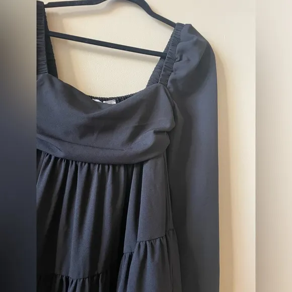 WEWOREWHAT Puff Sleeve Asymmetrical Tiered Dress
