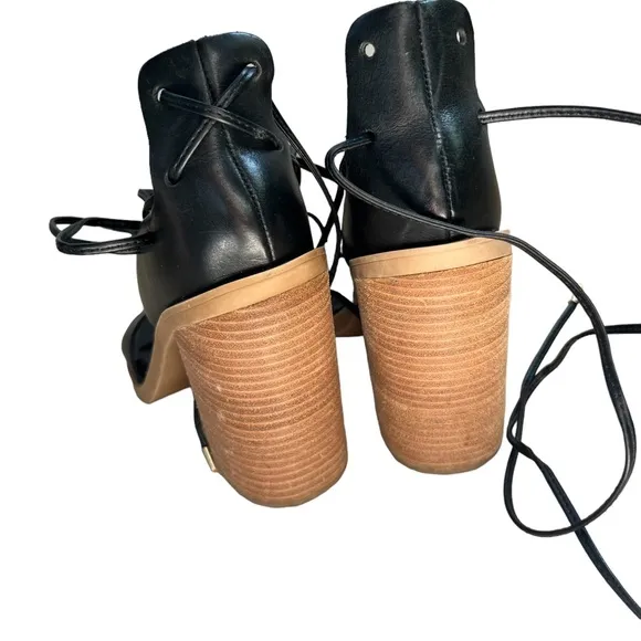 WINDSOR SMITH TEGAN HEEL BLACK Size 8