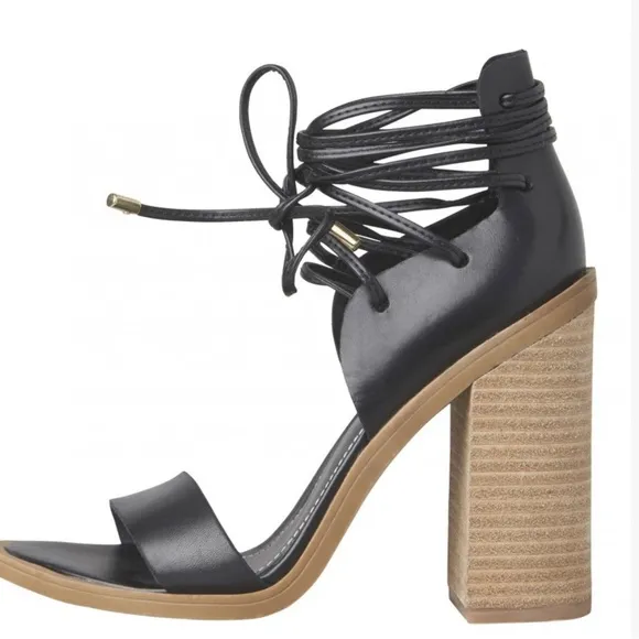 WINDSOR SMITH TEGAN HEEL BLACK Size 8
