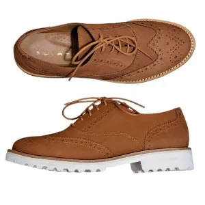 Wirth Women's Kamik Wing Lace Up Leather Textured Shoes Cognac Size 38 Brown