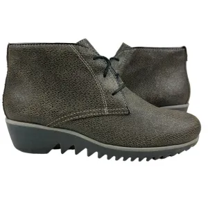 Wolky Women's Wedge Heel Boots Size 39 / 8.5 Comfort Dusky Winter Leather Taupe