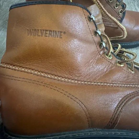 Wolverine Brown Leather Men's Boots, oil proof