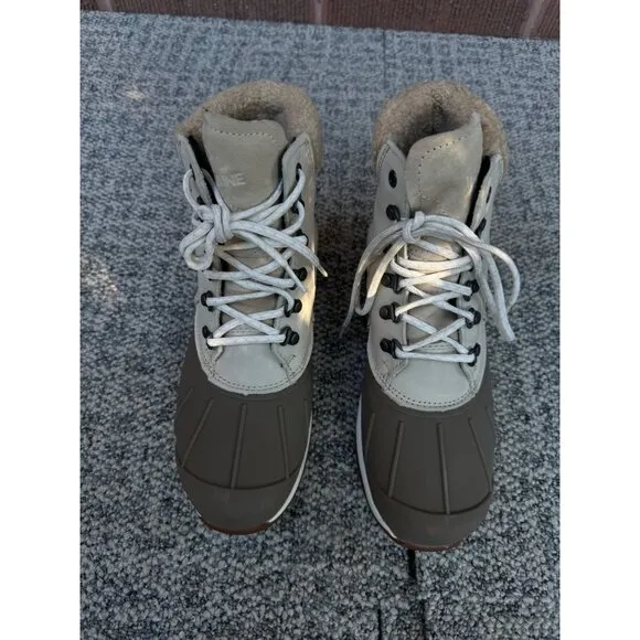 Wolverine Mens Leather Duck Boots 9M/7UK/40EU Water Resistant Thinsulate Insulat