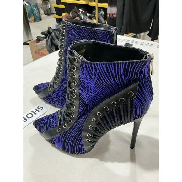 Womans Athena &amp; Kate Black Purple Back Zip Stiletto Ankle Boots 9