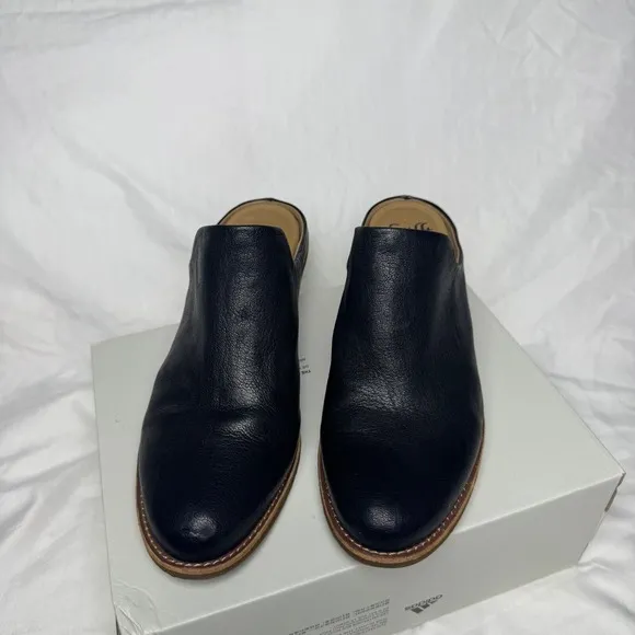 Women' SOFFT Brand Black Leather Slide  Bootie/Clog Heel Comfort Eurosofft