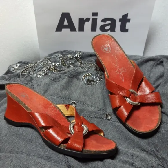 Women's Ariat red leather sandals size 6.5