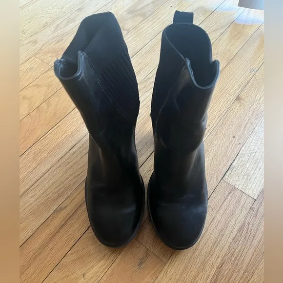 Women's Black Leather Boots