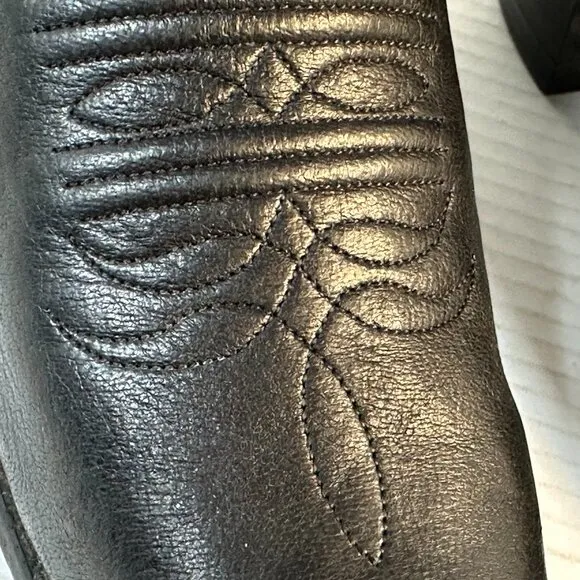 WOMEN'S SIZE 7 BLACK WESTERN BOOTS