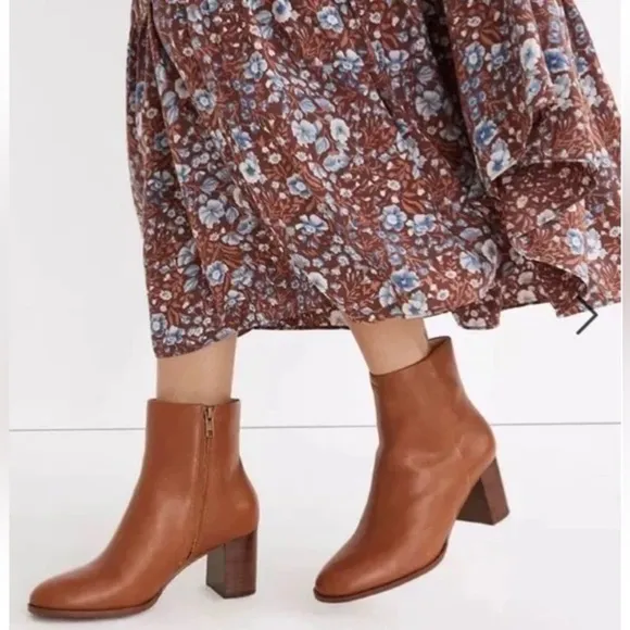 Women's Tan Ankle Boots
