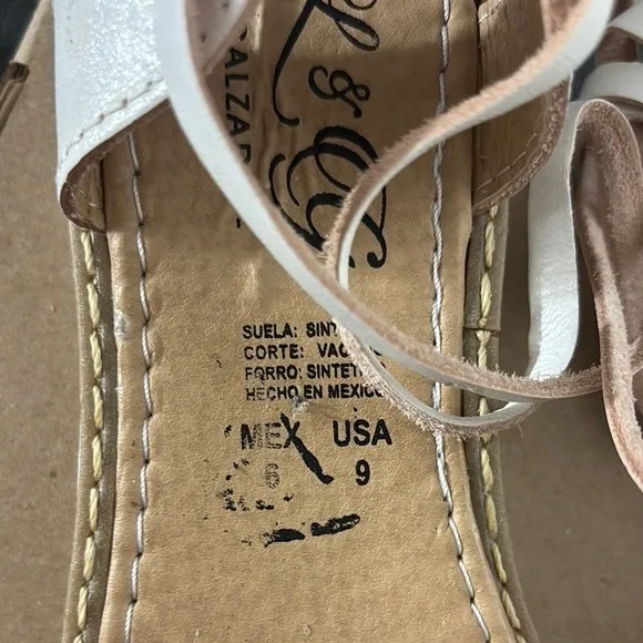 Women's White Embroidered Lace Up Sandals