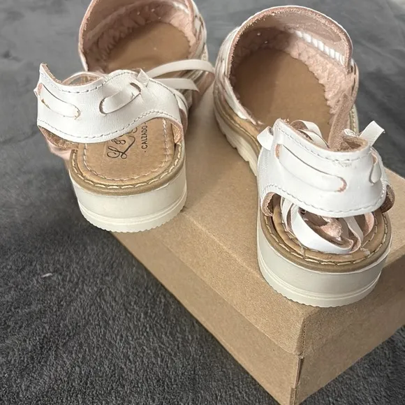 Women's White Embroidered Lace Up Sandals