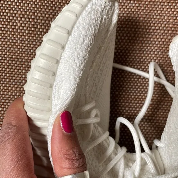 Yeezy Boost ADIDAS like Unbranded Shoes