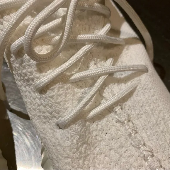 Yeezy Boost ADIDAS like Unbranded Shoes