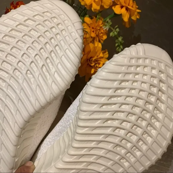Yeezy Boost ADIDAS like Unbranded Shoes