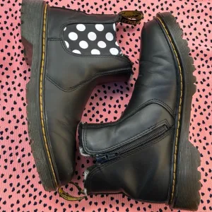 YOUTH 2976 LEONORE FAUX FUR LINED LEATHER CHELSEA BOOTS SIZE 3