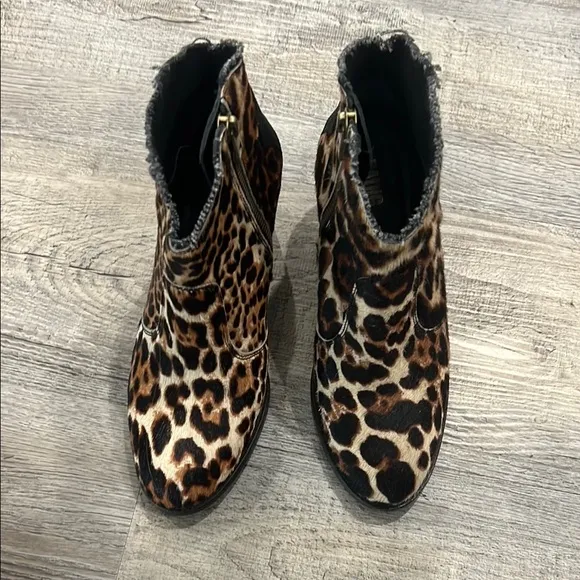 Zadig &amp; Voltaire boots size 6 , 100% leather , made us Spain , like new